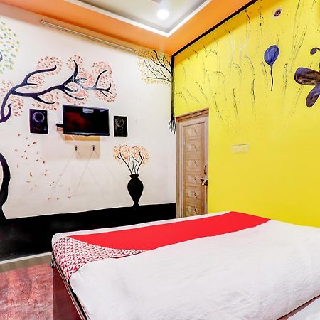 Spot On Siddhi Maa Hotell Gwalior Eksteriør bilde