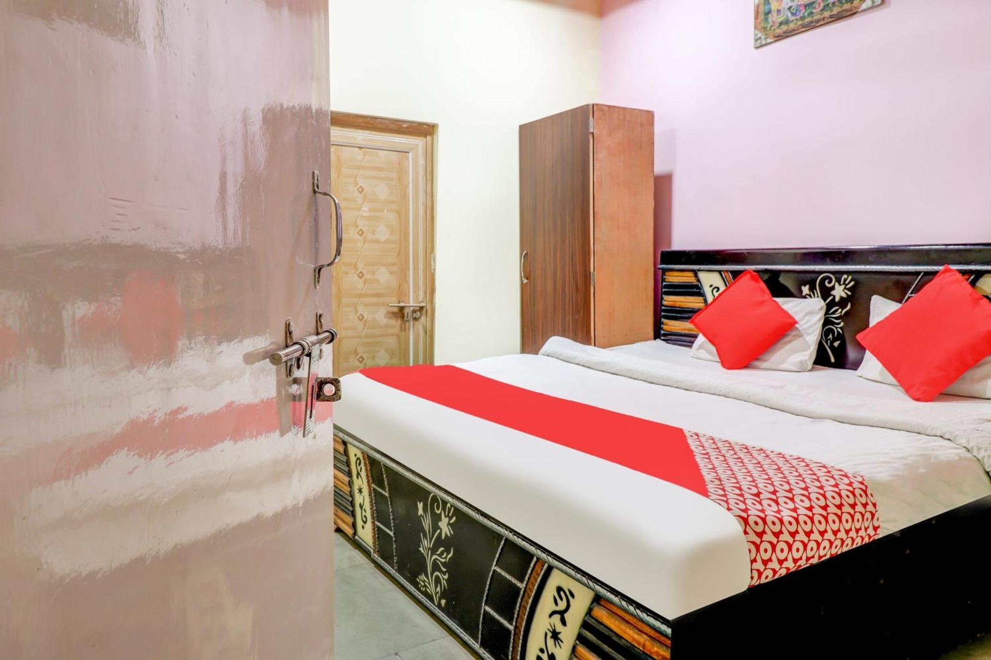 Spot On Siddhi Maa Hotell Gwalior Eksteriør bilde